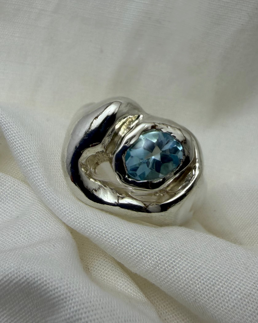 Chunky blue
